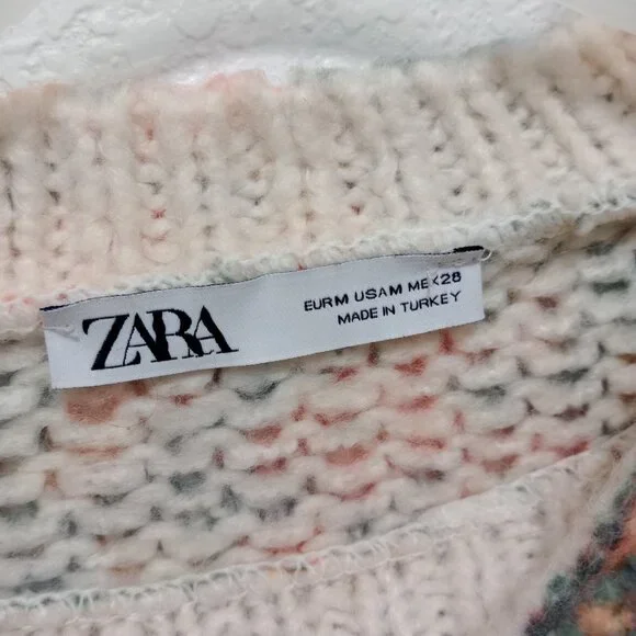 SOLD Zara Women's Floral Wool Blend Knit Cropped Sweater size M - Picture 7 of 10
